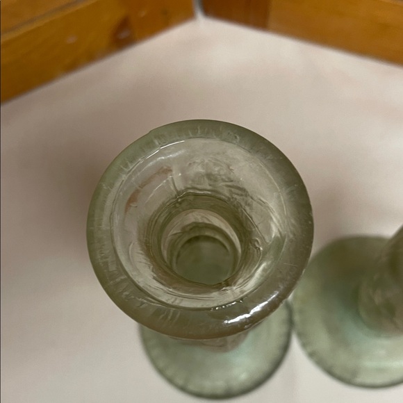 Green Recycled Glass Candlestick Pair - Made in Spain - Picture 7 of 13